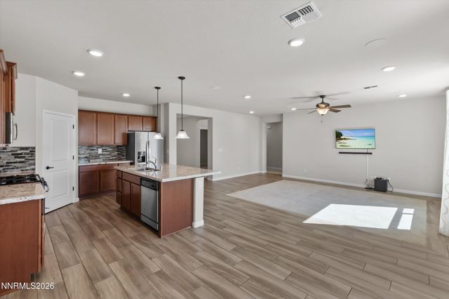 1206 Mallard Crest Drive, Sparks, NV 89441