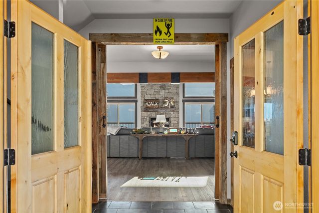 1481 Morgan Creek Road, Ronald, WA 98940