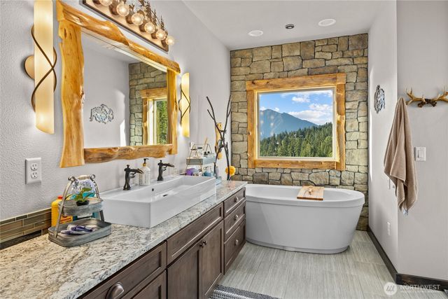1481 Morgan Creek Road, Ronald, WA 98940