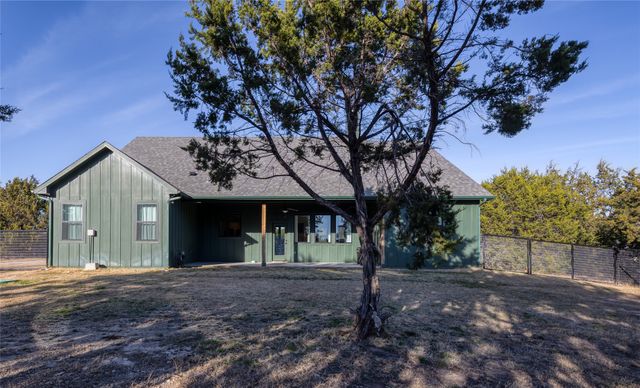 301 Sharla Smelley Road, Weatherford, TX 76088