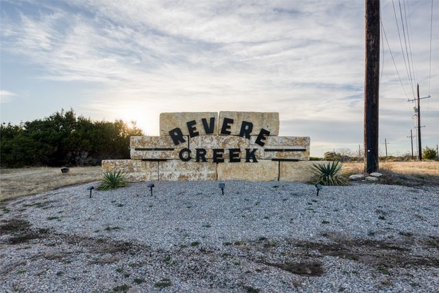 301 Sharla Smelley Road, Weatherford, TX 76088