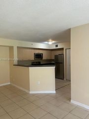 4021 San Marino Blvd 107, West Palm Beach, FL 33409