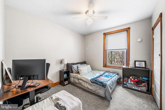 12 PLAZA ST, Marcus Hook, PA 19061