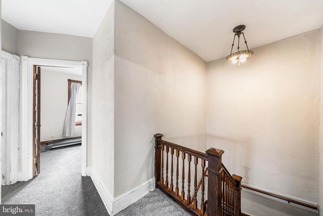 12 PLAZA ST, Marcus Hook, PA 19061