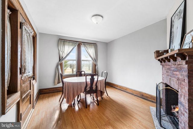 12 PLAZA ST, Marcus Hook, PA 19061