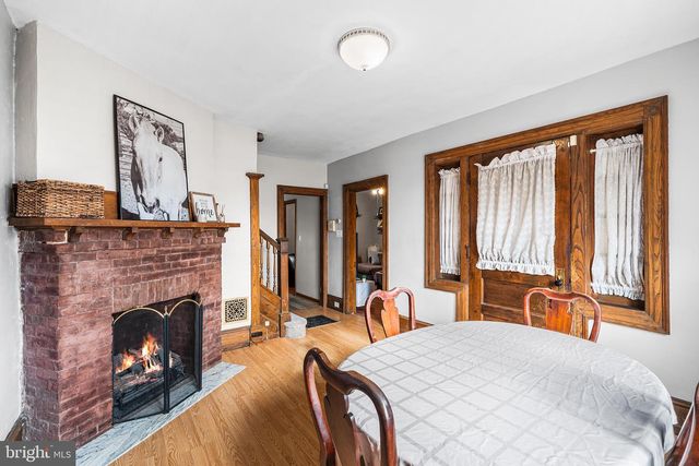 12 PLAZA ST, Marcus Hook, PA 19061