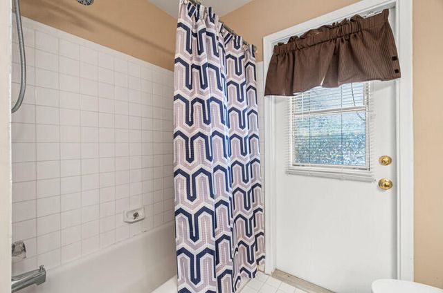 6016 Sunberry Circle, Boynton Beach, FL 33437