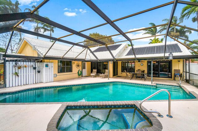 6016 Sunberry Circle, Boynton Beach, FL 33437