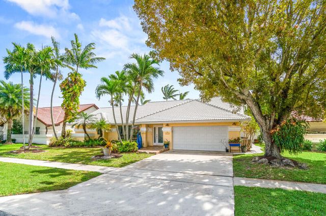 6016 Sunberry Circle, Boynton Beach, FL 33437