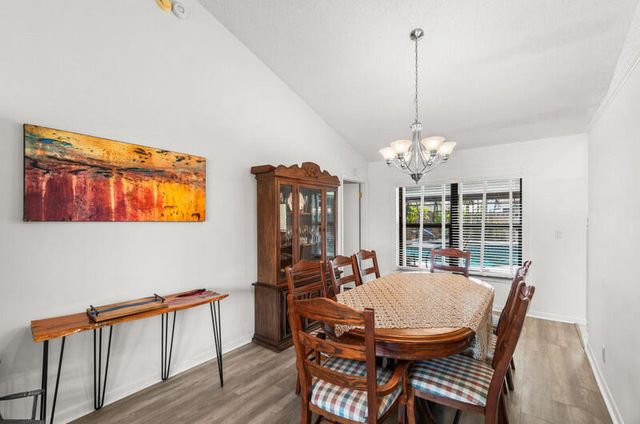 6016 Sunberry Circle, Boynton Beach, FL 33437