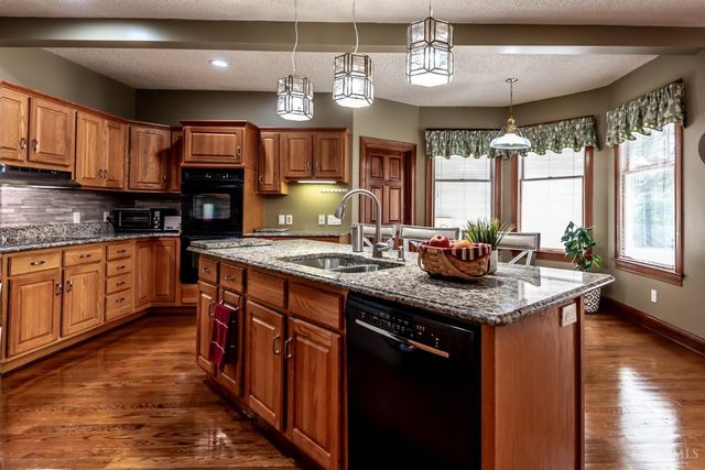 531 Quail Court, Lebanon, OH 45036