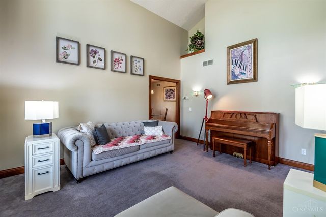 531 Quail Court, Lebanon, OH 45036