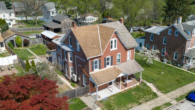 321 WALNUT ST, Spring City, PA 19475
