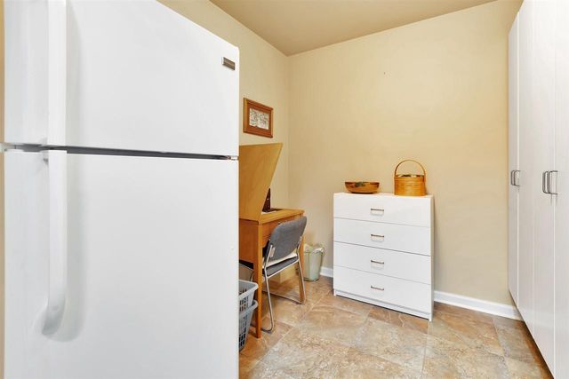 2107 E MILESTONE DRIVE, Appleton, WI 54913