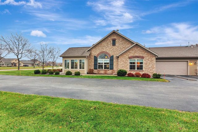 2107 E MILESTONE DRIVE, Appleton, WI 54913