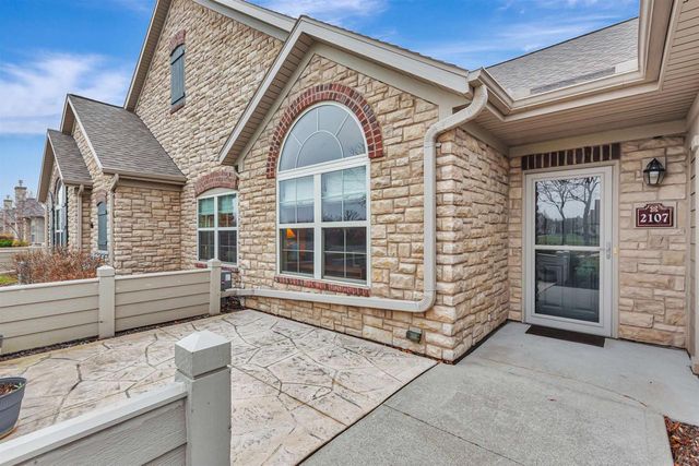 2107 E MILESTONE DRIVE, Appleton, WI 54913