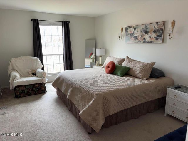 5679 Monroe Street, Building 3 Unit 702, Sylvania, OH 43560