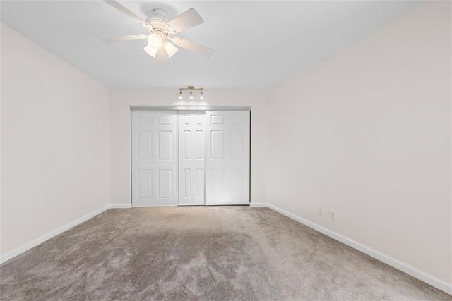 3838 Rainbow Boulevard 1501, Kansas City, KS 66103