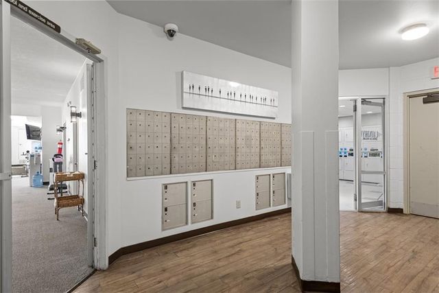 3838 Rainbow Boulevard 1501, Kansas City, KS 66103