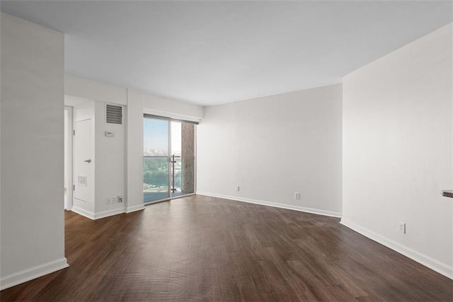 3838 Rainbow Boulevard 1501, Kansas City, KS 66103