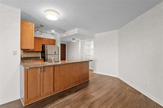 3838 Rainbow Boulevard 1501, Kansas City, KS 66103