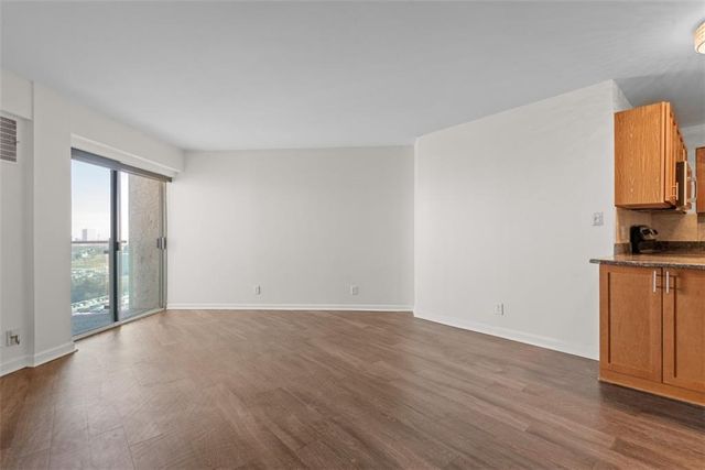 3838 Rainbow Boulevard 1501, Kansas City, KS 66103