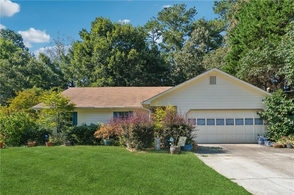 3101 Ashly Brooke Drive, Snellville, GA 30078