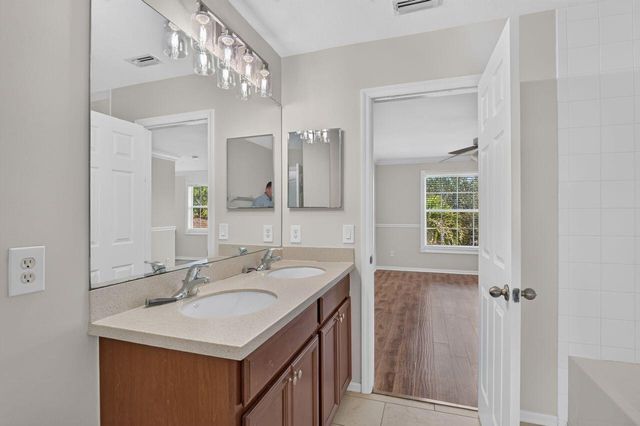 8083 SILVER BIRCH Way, Lehigh Acres, FL 33971