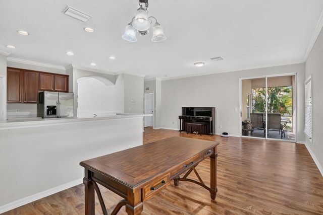 8083 SILVER BIRCH Way, Lehigh Acres, FL 33971