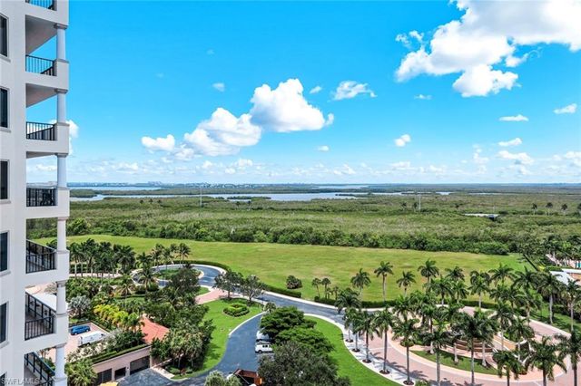 1060 BORGHESE LN 1404, Naples, FL 34114