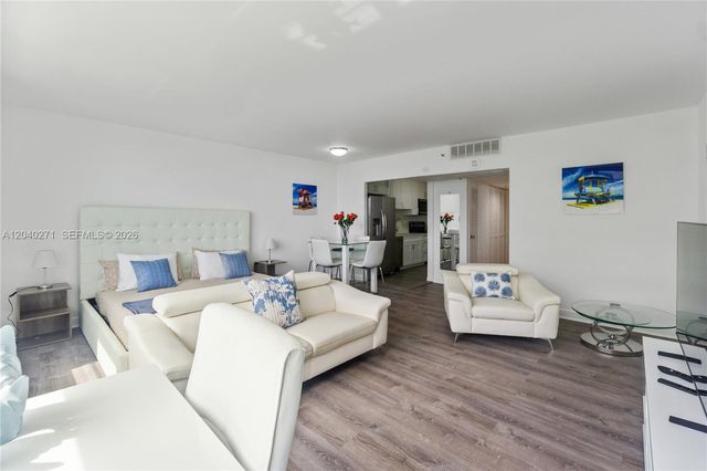 100 Lincoln Rd 538, Miami Beach, FL 33139