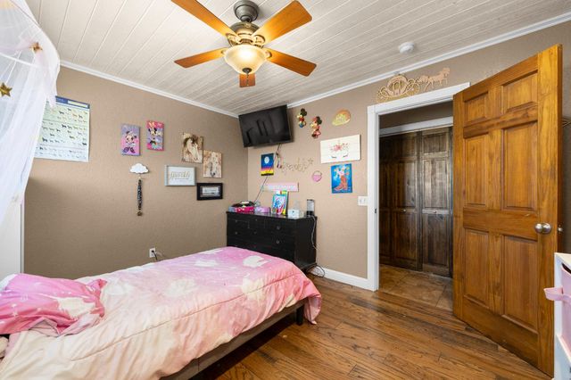 6842 Shaw Ln, Lincoln, CA 95648