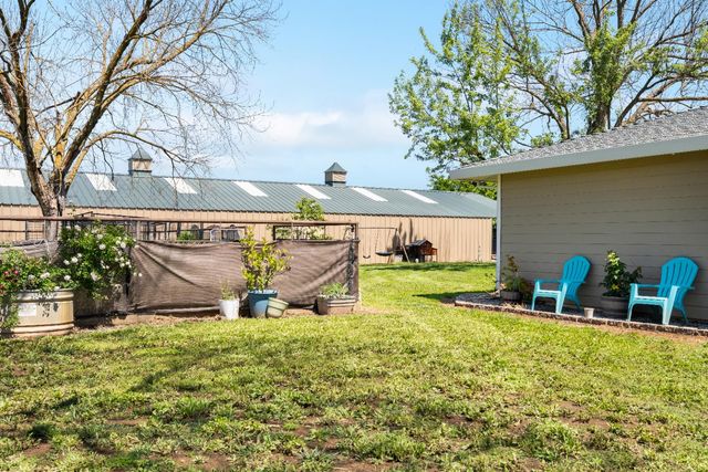 6842 Shaw Ln, Lincoln, CA 95648