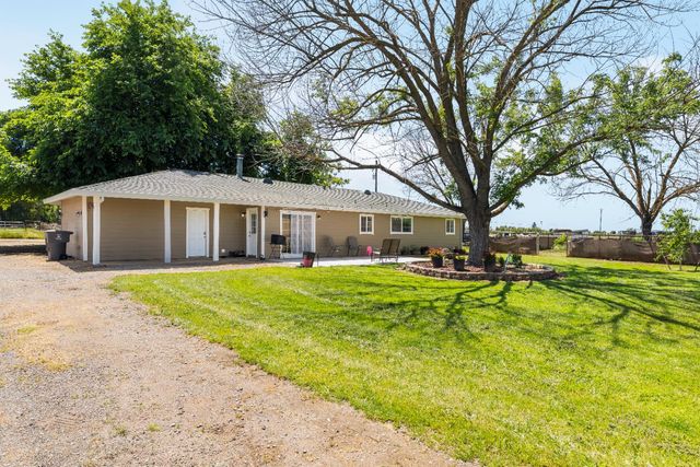 6842 Shaw Ln, Lincoln, CA 95648