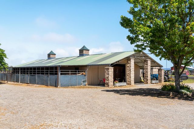 6842 Shaw Ln, Lincoln, CA 95648