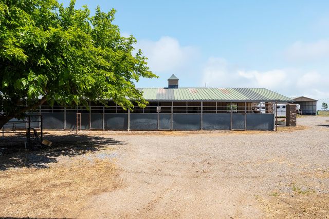 6842 Shaw Ln, Lincoln, CA 95648