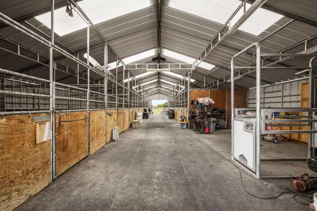 6842 Shaw Ln, Lincoln, CA 95648