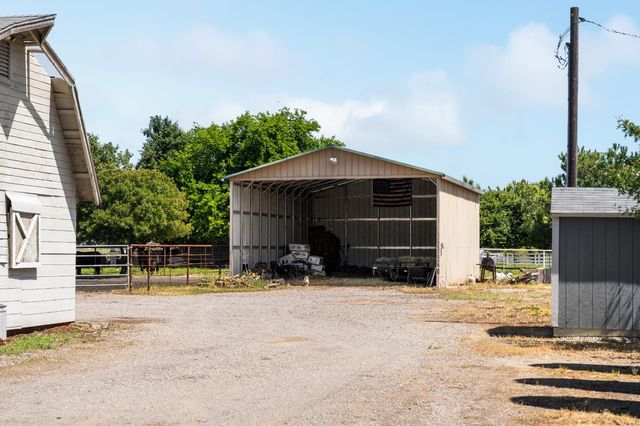 6842 Shaw Ln, Lincoln, CA 95648
