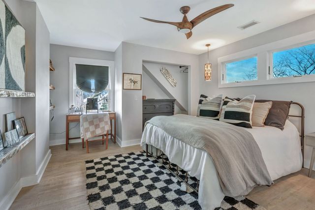 1711 Sherwood Ln, Nashville, TN 37216