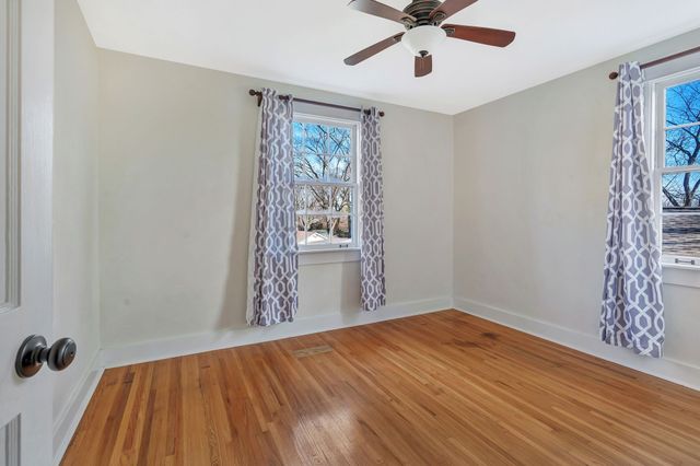 1711 Sherwood Ln, Nashville, TN 37216