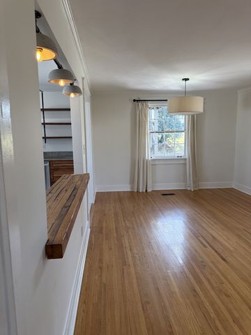 1711 Sherwood Ln, Nashville, TN 37216