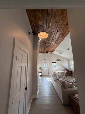 1711 Sherwood Ln, Nashville, TN 37216