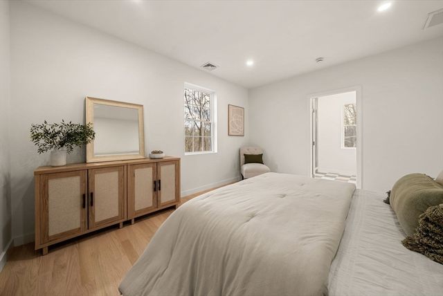 441 Old County Rd, Westport, MA 02790