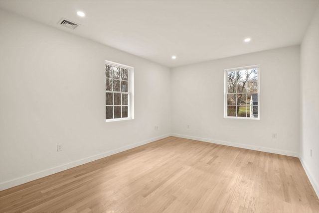 441 Old County Rd, Westport, MA 02790