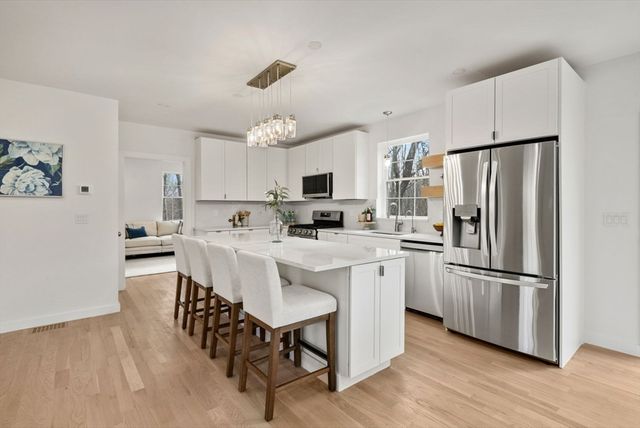 441 Old County Rd, Westport, MA 02790