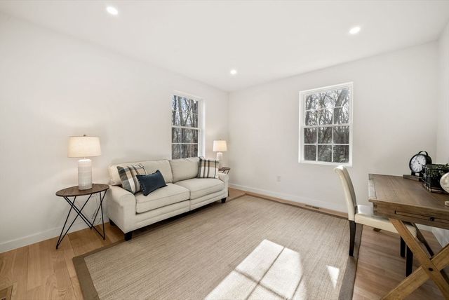 441 Old County Rd, Westport, MA 02790