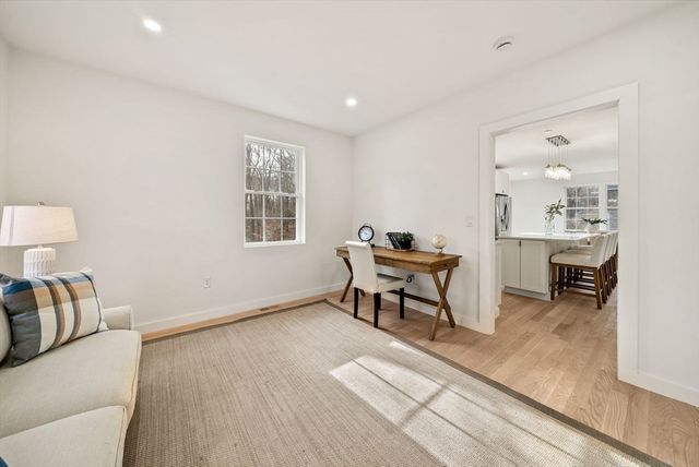 441 Old County Rd, Westport, MA 02790