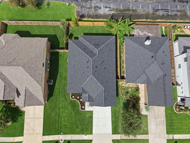 5014 E Meadow Drive, Deer Park, TX 77536