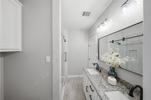 5014 E Meadow Drive, Deer Park, TX 77536