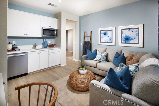 2090 El Nido Avenue, Perris, CA 92571